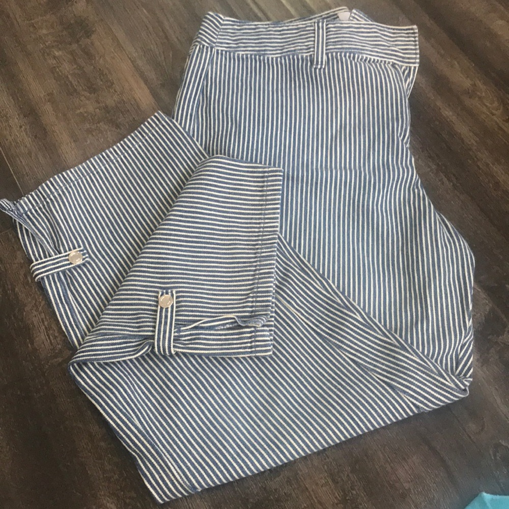Ann Taylor Loft striped cropped pant